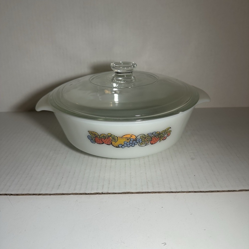 Anchor Hocking Fire King Nature's Bounty‎ Fruit Dish 1.5 Quart Ovenproof USA 437